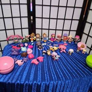 LOL Surprise! Assorted Pink and Multicolor Kids Toy Figures Playset